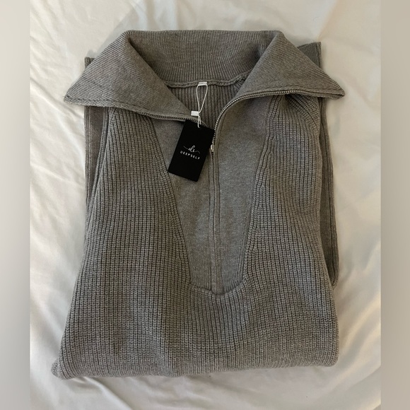 NWT sweater dress - Picture 3 of 3